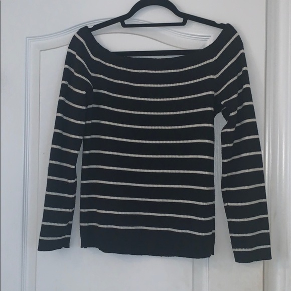 American Eagle sweater top​ - Picture 3 of 3